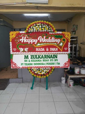 Papan Bunga di Balai Komando Cijantung