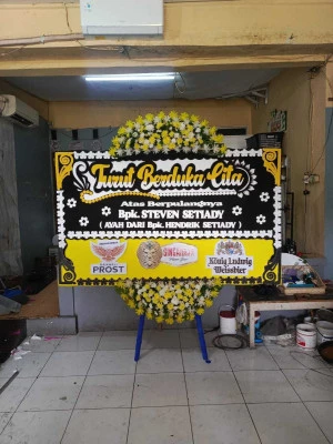 Papan Bunga di Balai Komando Cijantung